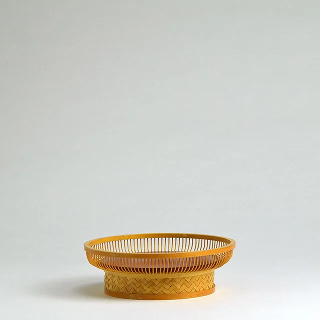 Premium Round Rattan Catchall Tray - Image 3